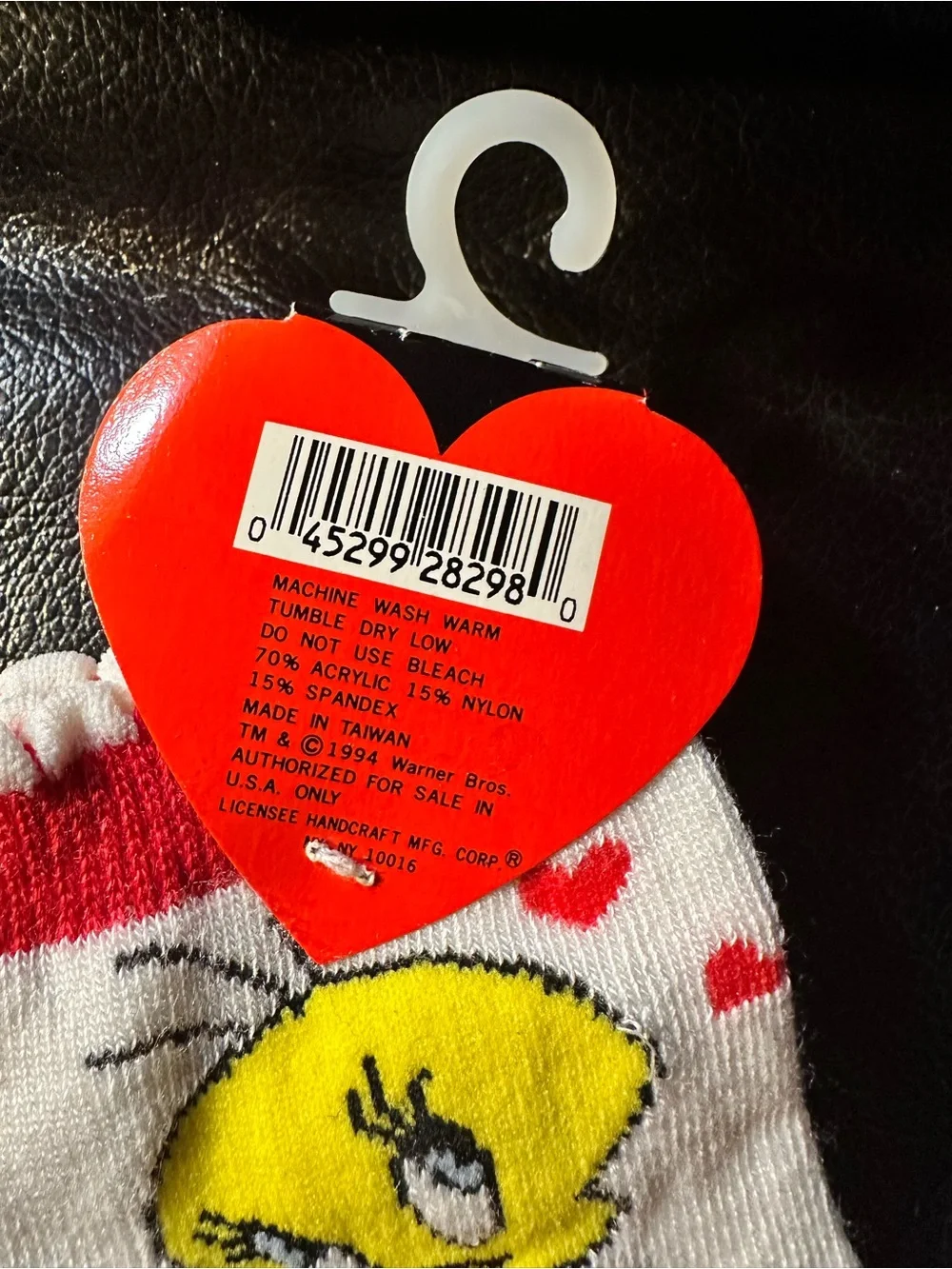 RARE Vintage Warner Bros. Looney Tunes Tweety Socks NWT Red Hearts Women’s 6-11